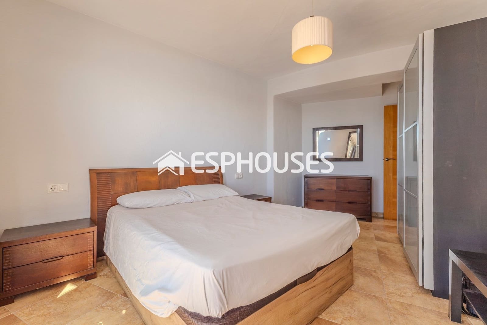 Apartamento de 3 habitaciones en Torrevieja en venta - 390.000 € (Ref: 9444320)