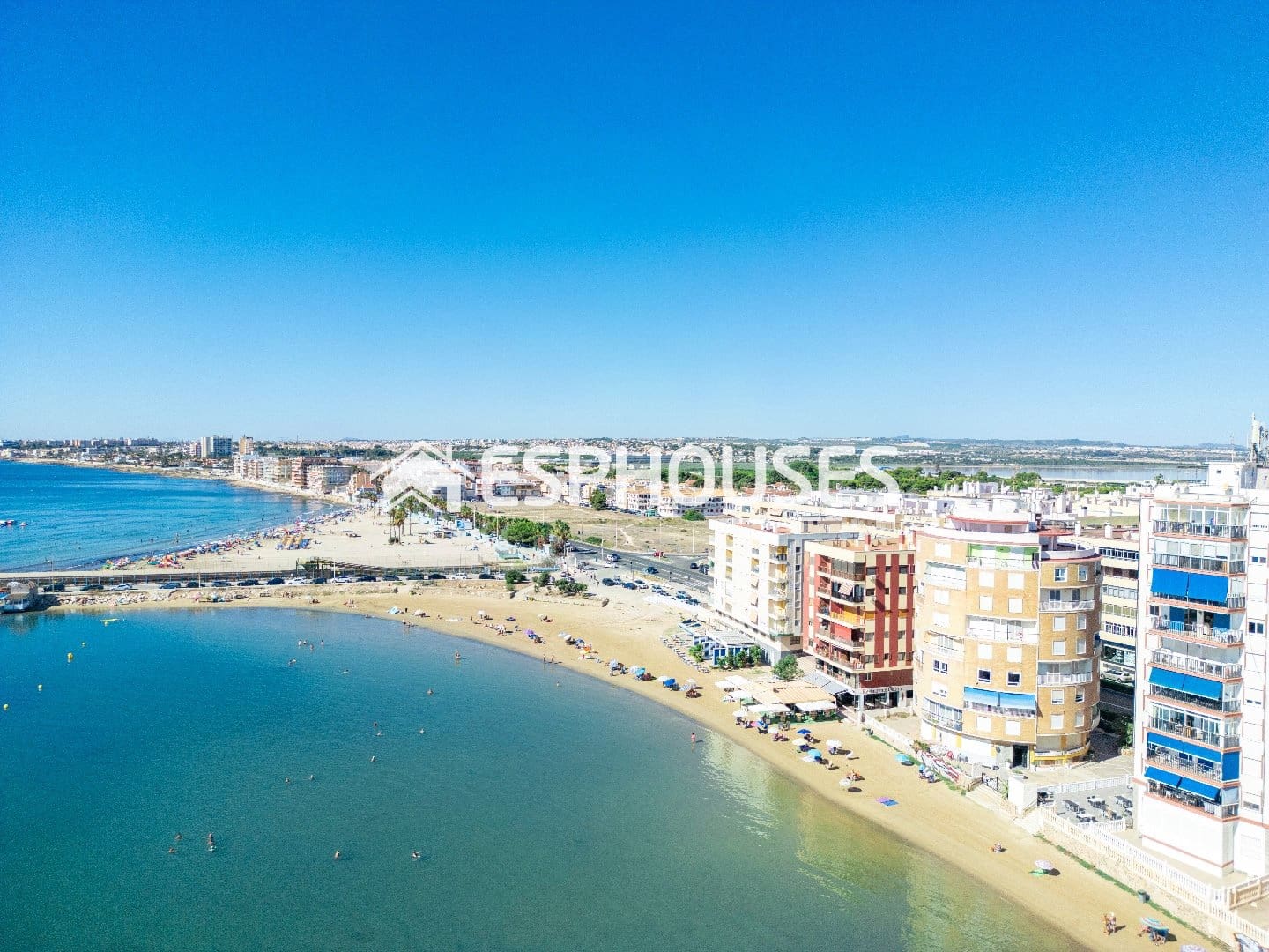 Apartamento de 3 habitaciones en Torrevieja en venta - 390.000 € (Ref: 9444320)