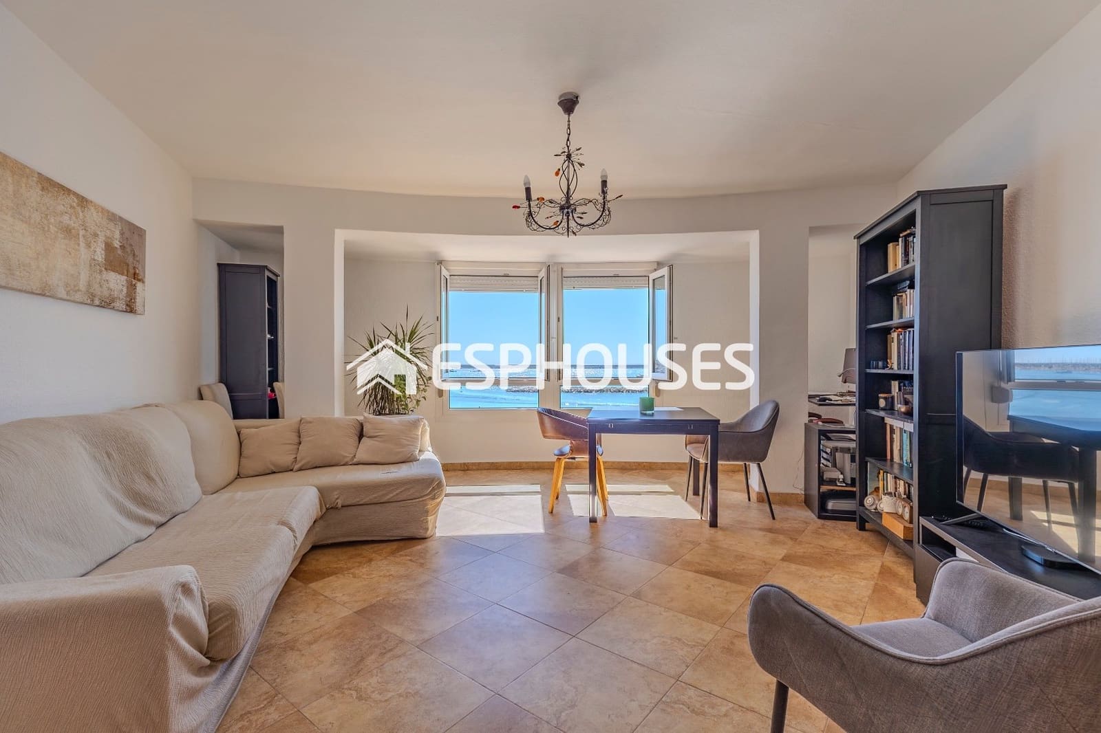 Apartamento de 3 habitaciones en Torrevieja en venta - 390.000 € (Ref: 9444320)