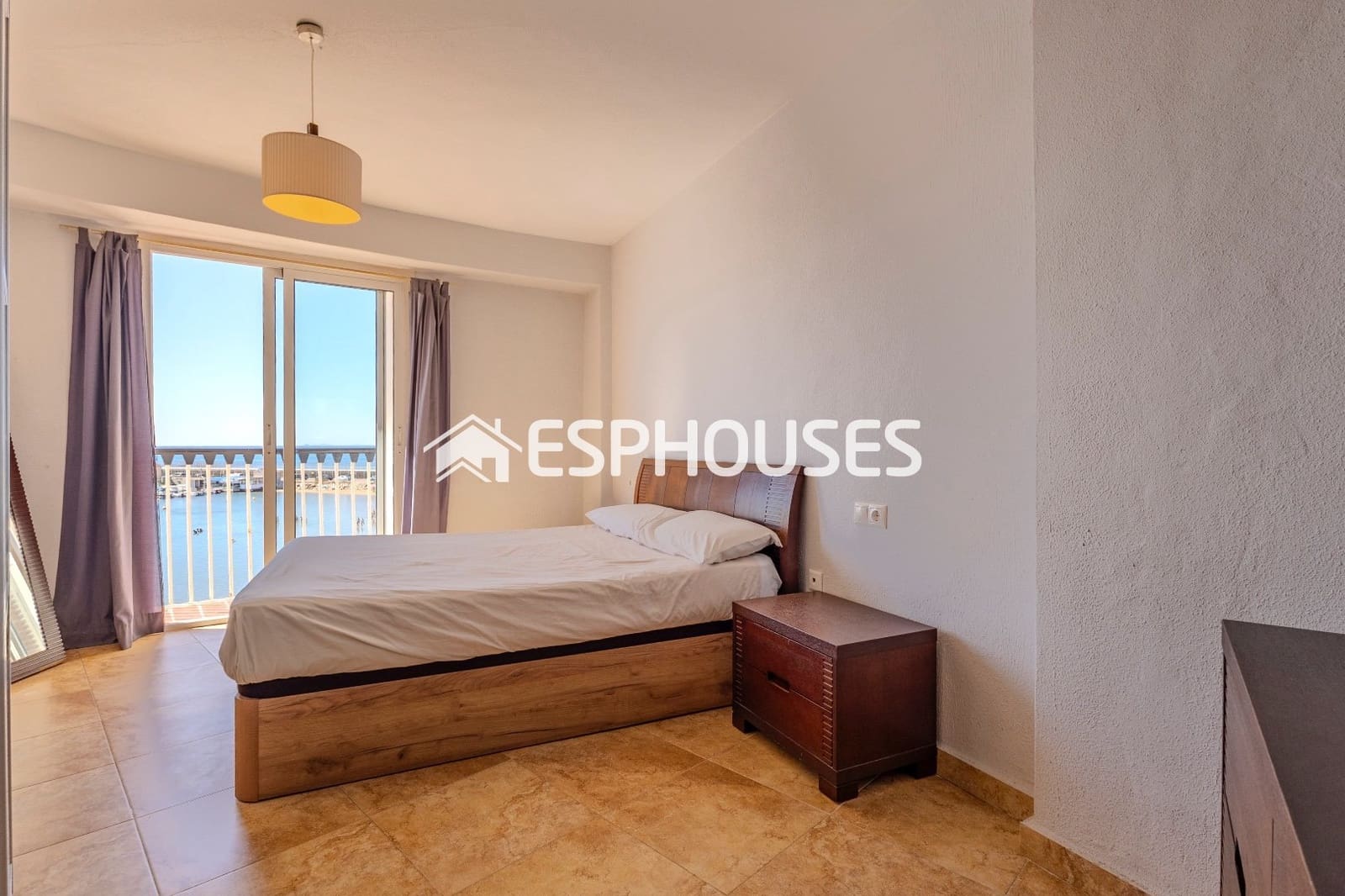 Apartamento de 3 habitaciones en Torrevieja en venta - 390.000 € (Ref: 9444320)