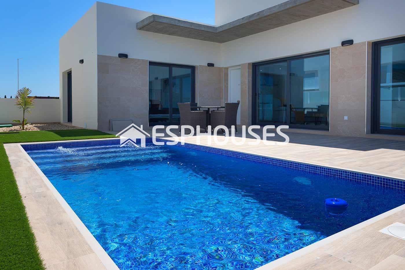 3 soverom Bungalow til salgs i Daya Nueva med svømmebasseng garasje - € 349 000 (Ref: 9444341)