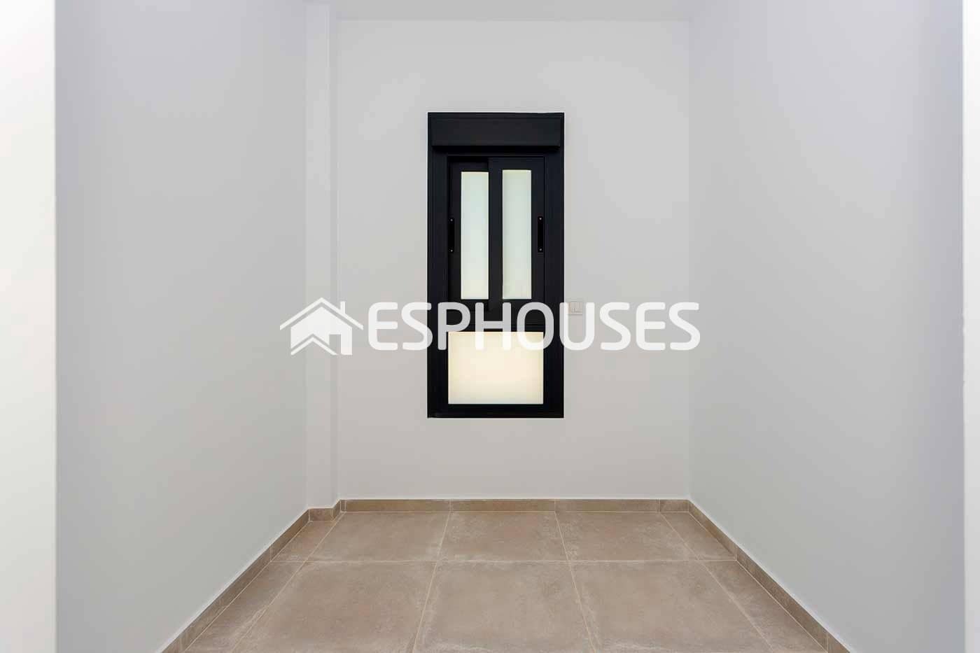 3 bedroom Townhouse for sale in Daya Nueva with pool - € 365,000 (Ref: 9444341)