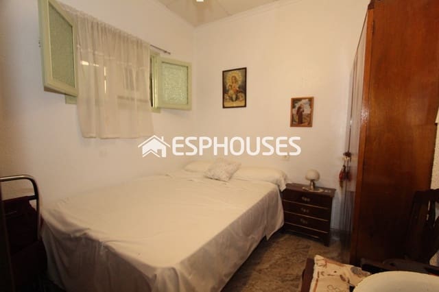 4 soverom Hus til salgs i Zona Pueblo, Guardamar del Segura - € 189 990 (Ref: 9444345)