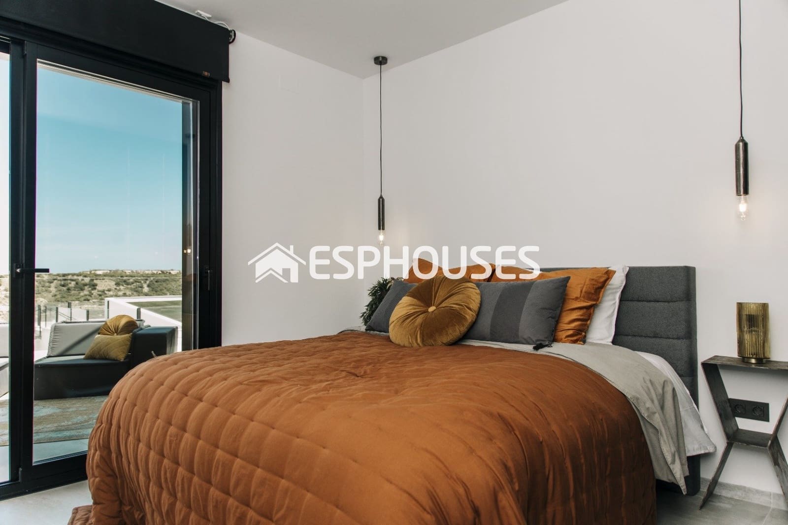 3 soverom Villa til salgs i Ciudad Quesada med svømmebasseng - € 995 000 (Ref: 9444346)