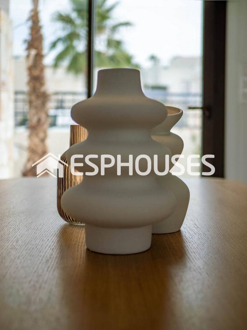 Chalet de 3 habitaciones en Algorfa en venta con piscina garaje - 478.000 € (Ref: 9444353)