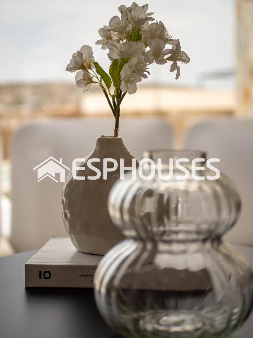 Chalet de 3 habitaciones en Algorfa en venta con piscina garaje - 478.000 € (Ref: 9444353)