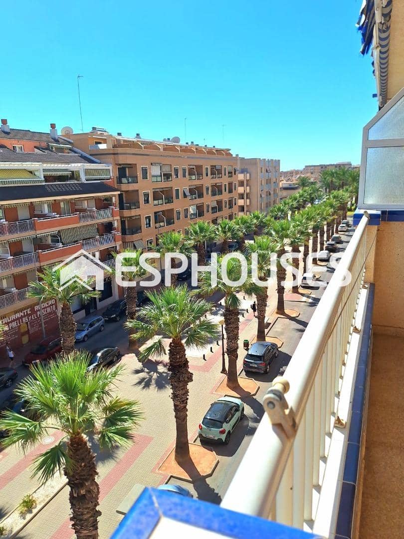 Apartamento de 2 habitaciones en Guardamar del Segura en venta con garaje - 230.000 € (Ref: 9444355)