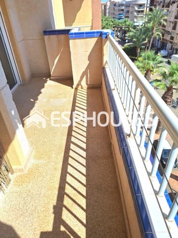 2 bedroom Apartment for sale in Zona Pueblo, Guardamar del Segura with garage - € 230,000 (Ref: 9444355)
