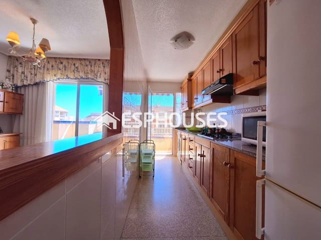 2 bedroom Apartment for sale in Zona Pueblo, Guardamar del Segura with garage - € 230,000 (Ref: 9444355)