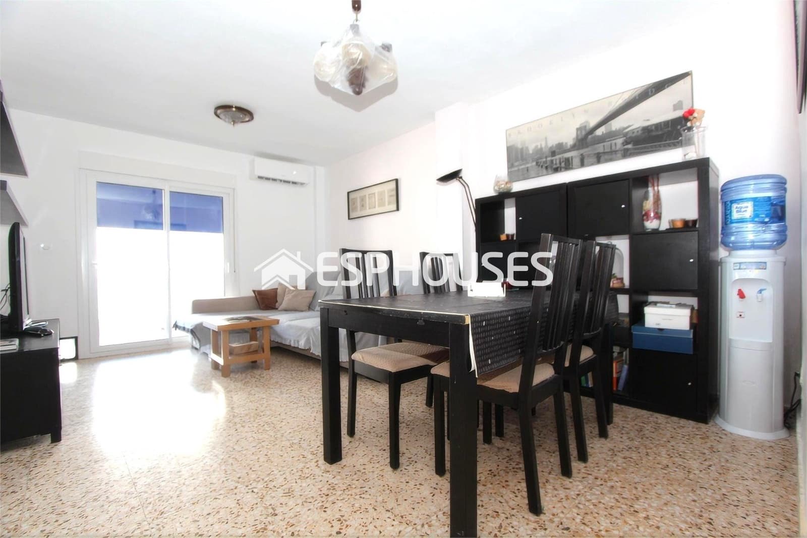 3 soveværelse Lejlighed til salg i Guardamar del Segura med garage - € 253.000 (Ref: 9444363)