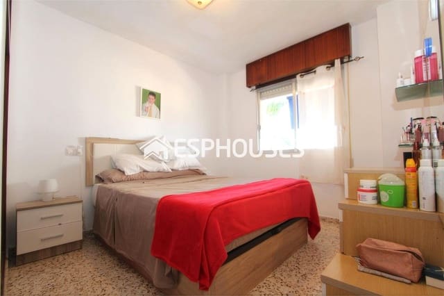 Apartamento de 3 habitaciones en Guardamar Playa, Guardamar del Segura en venta con garaje - 253.000 € (Ref: 9444363)