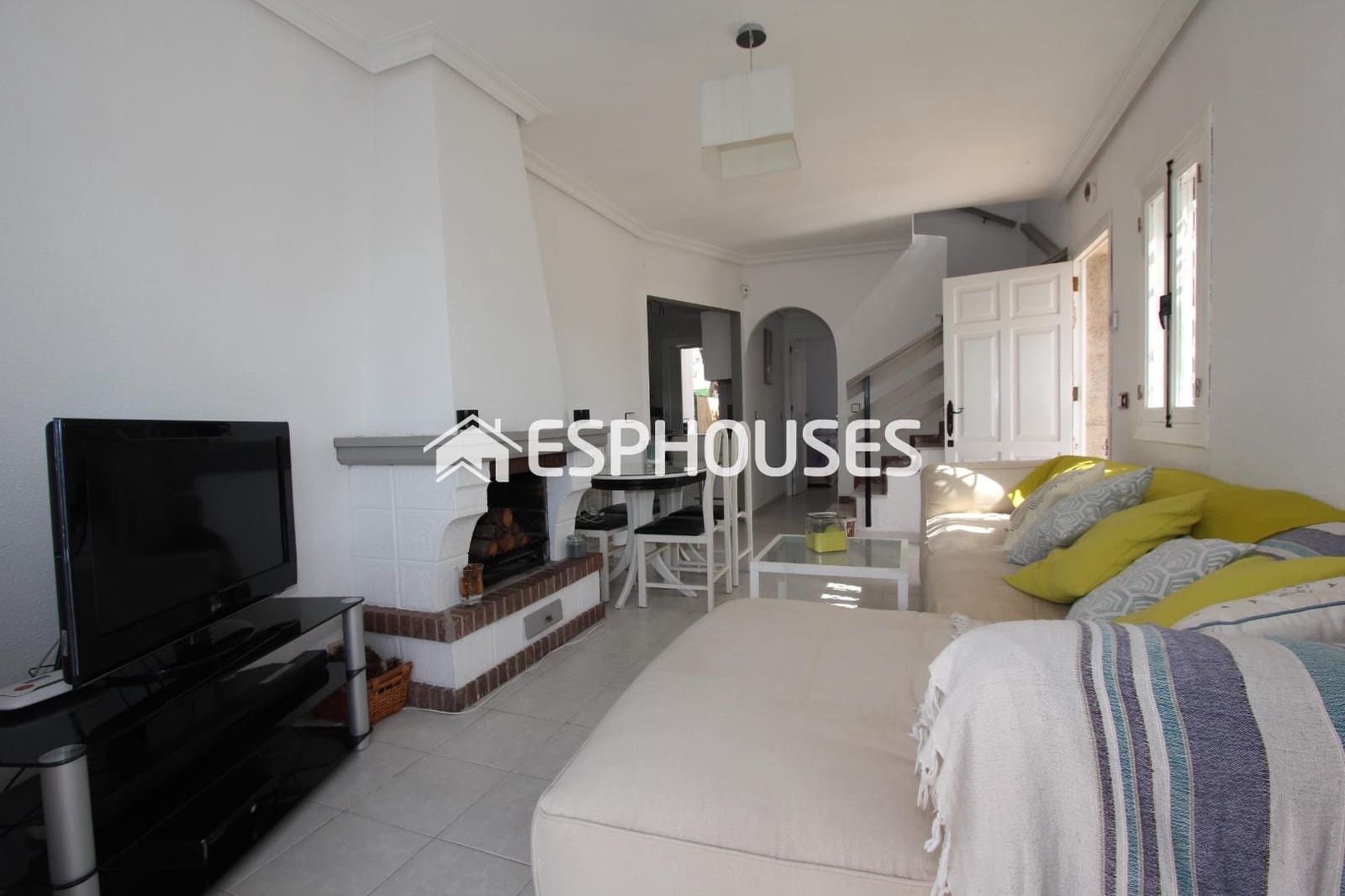 3 soverom Bungalow til salgs i Guardamar del Segura med svømmebasseng garasje - € 169 000 (Ref: 9444376)