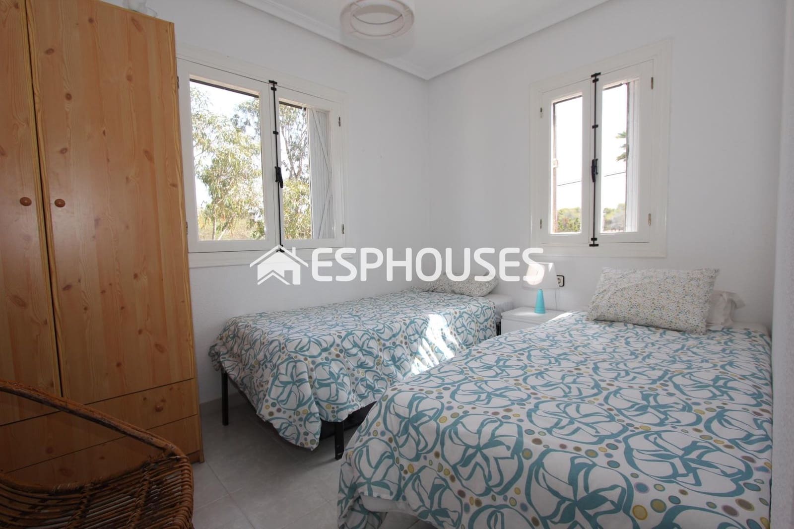 3 soverom Bungalow til salgs i Guardamar del Segura med svømmebasseng garasje - € 169 000 (Ref: 9444376)