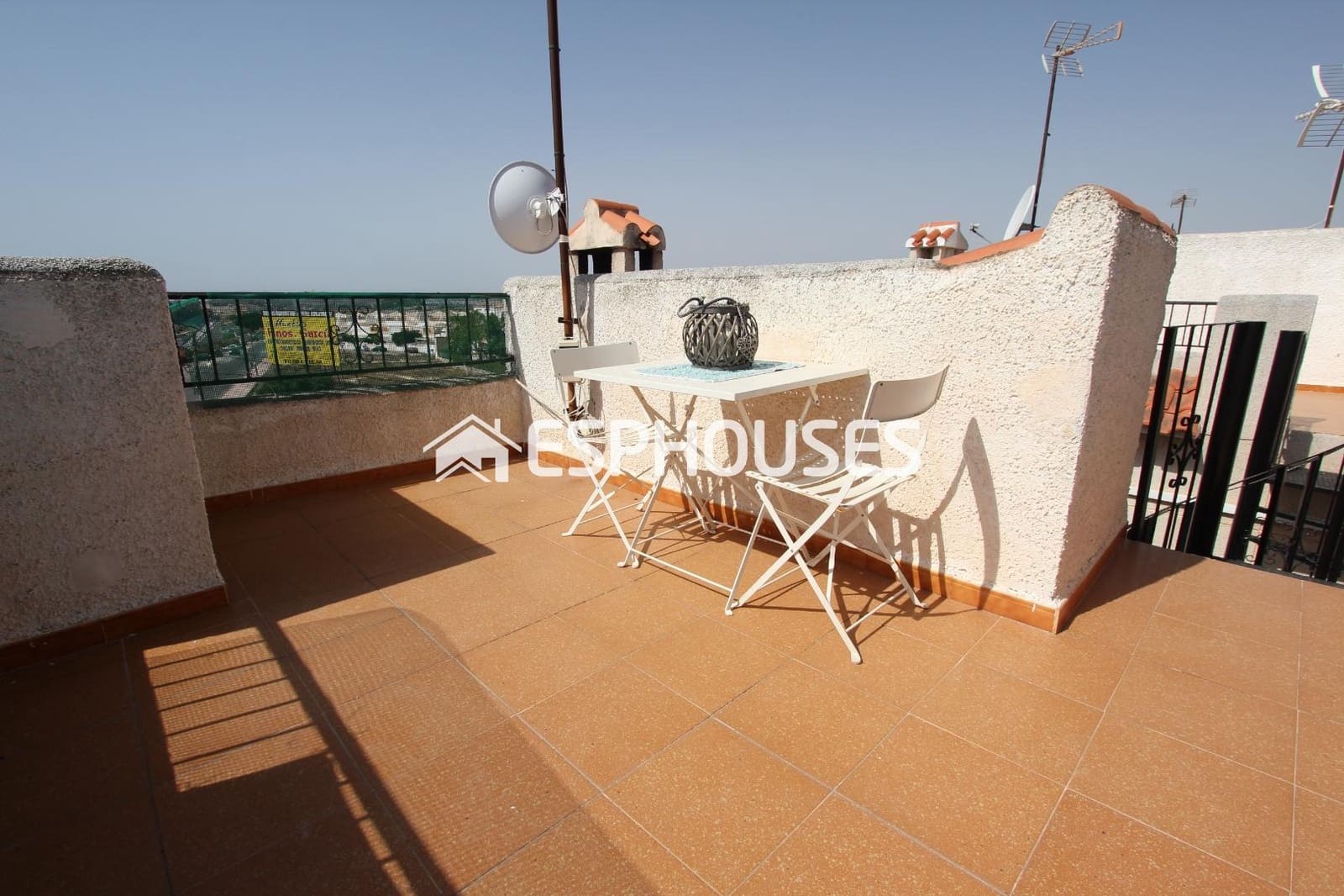 3 soverom Bungalow til salgs i Guardamar del Segura med svømmebasseng garasje - € 169 000 (Ref: 9444376)