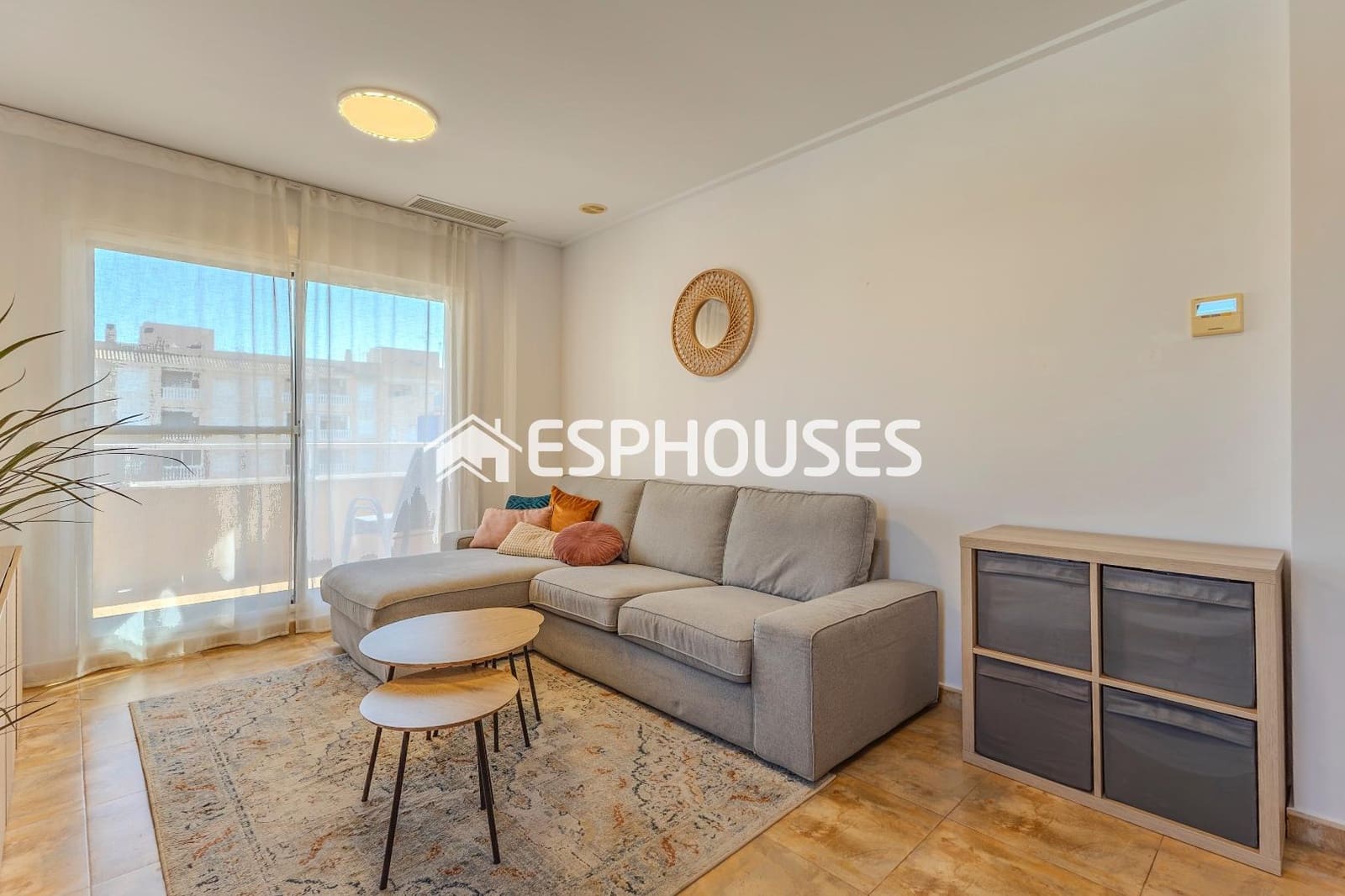 2 soveværelse Lejlighed til salg i Guardamar del Segura med swimmingpool garage - € 189.000 (Ref: 9444384)