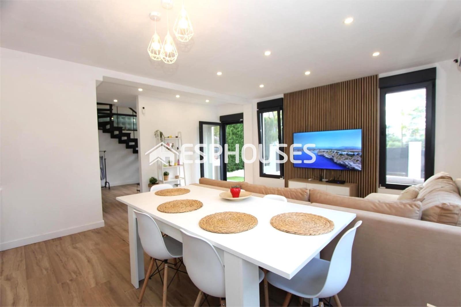 3 soveværelse Bungalow til salg i Benidorm - € 548.800 (Ref: 9444386)