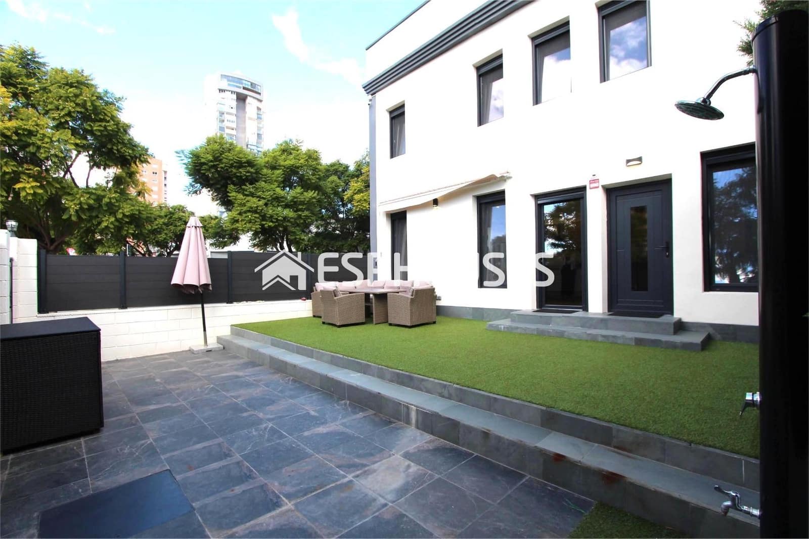 3 soveværelse Bungalow til salg i Benidorm - € 548.800 (Ref: 9444386)