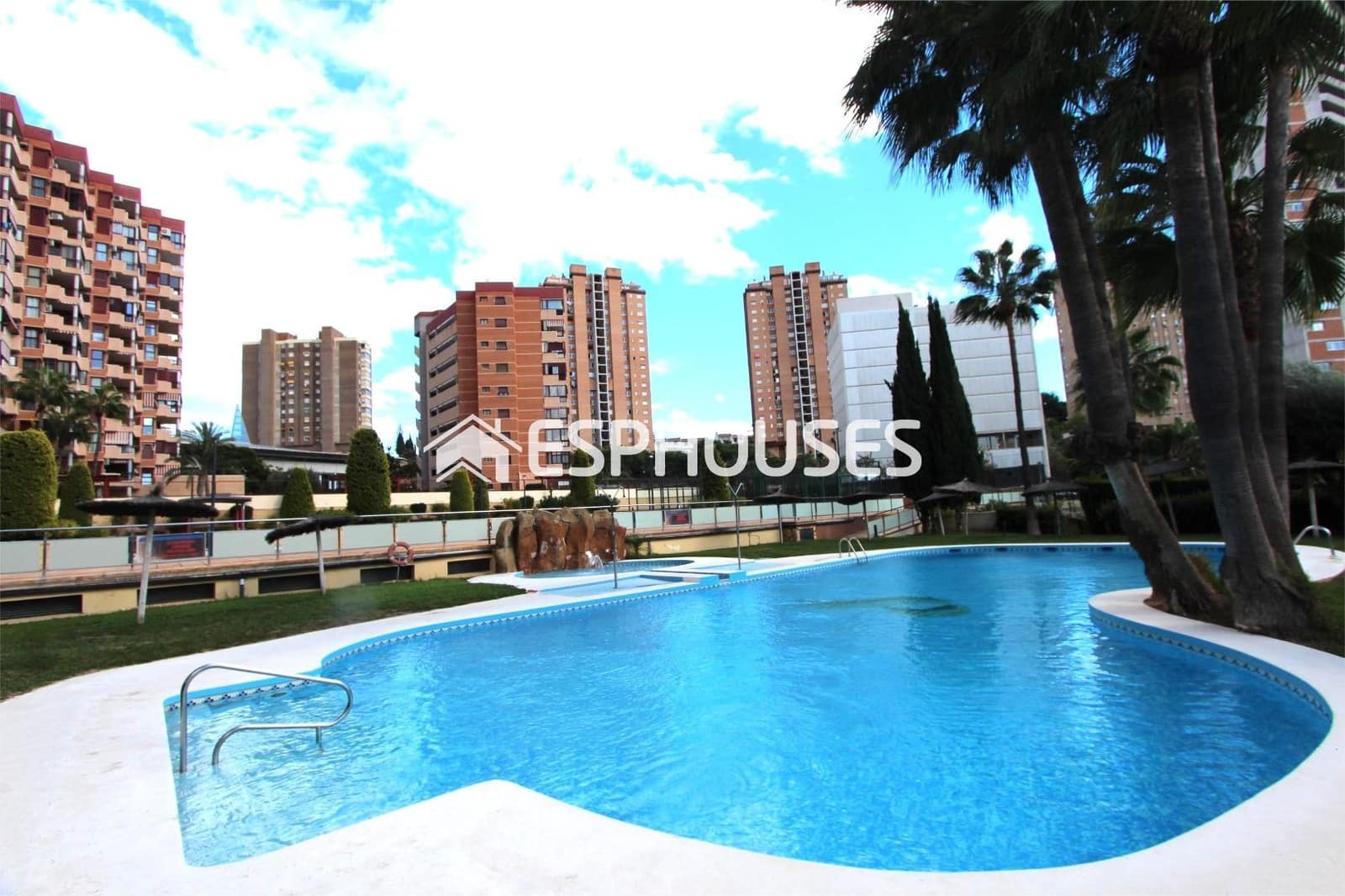 3 soveværelse Bungalow til salg i Benidorm - € 548.800 (Ref: 9444386)