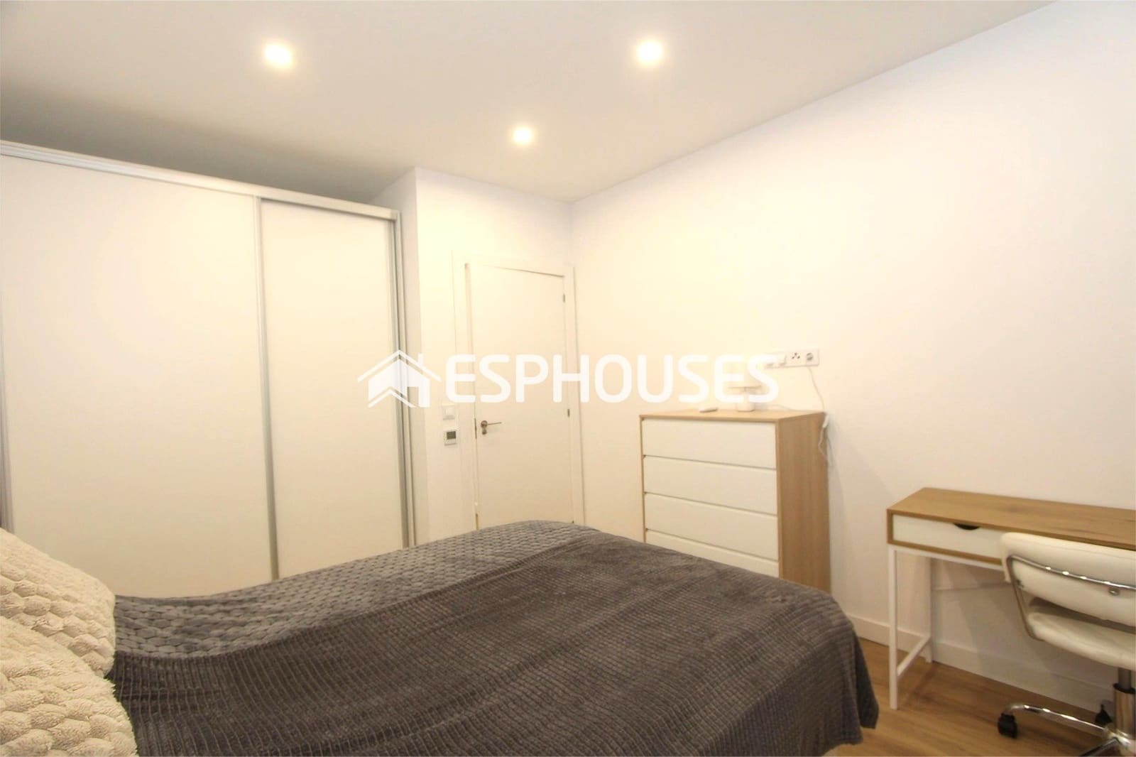 3 soveværelse Bungalow til salg i Benidorm - € 548.800 (Ref: 9444386)