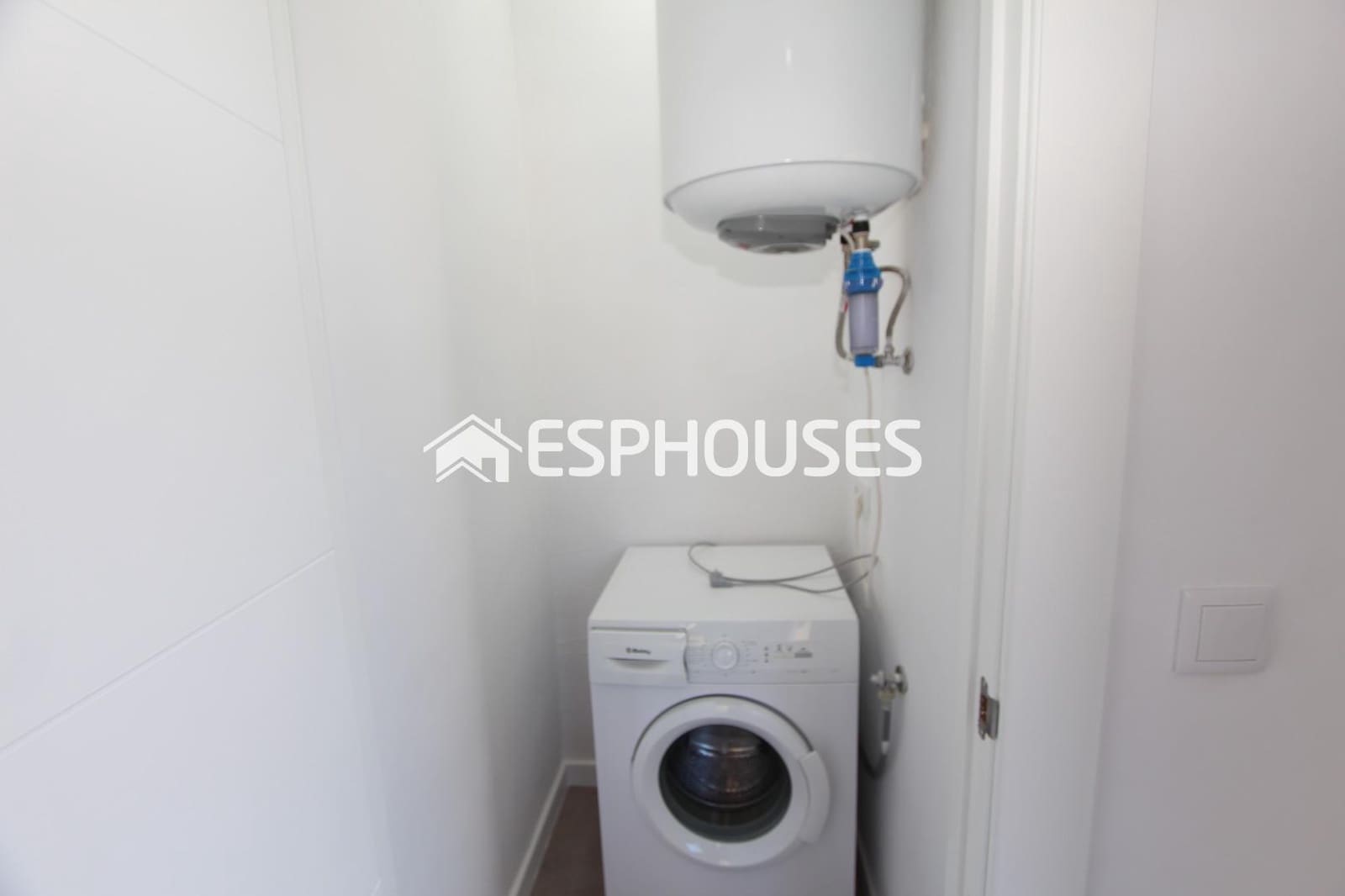 Chalet de 3 habitaciones en Rojales en venta con piscina garaje - 515.000 € (Ref: 9444396)