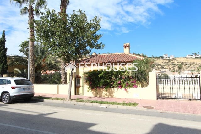 Chalet de 3 habitaciones en Ciudad Quesada, Rojales en venta con piscina garaje - 515.000 € (Ref: 9444396)