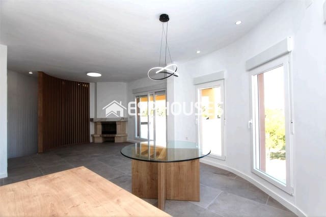 3 bedroom Villa for sale in Ciudad Quesada, Rojales with pool - € 515,000 (Ref: 9444396)