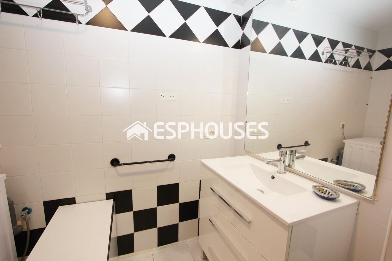 2 soveværelse Lejlighed til salg i Altea med garage - € 295.000 (Ref: 9444403)