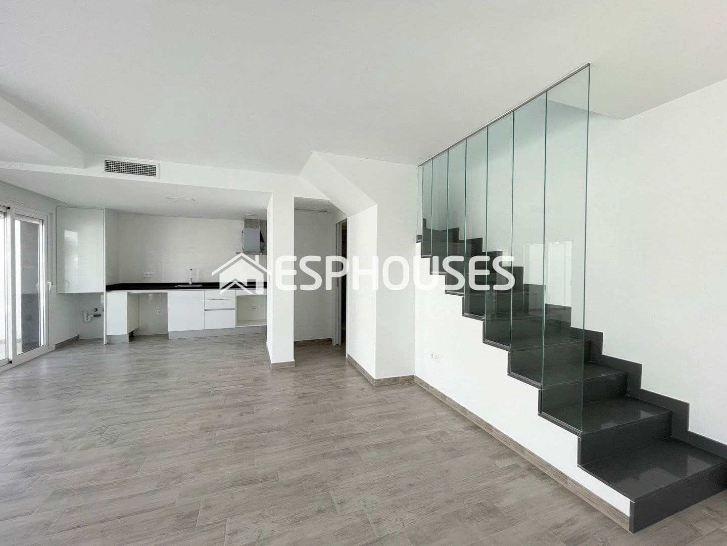 3 bedroom Semi-detached Villa for sale in Santa Pola with pool - € 435,000 (Ref: 9444404)