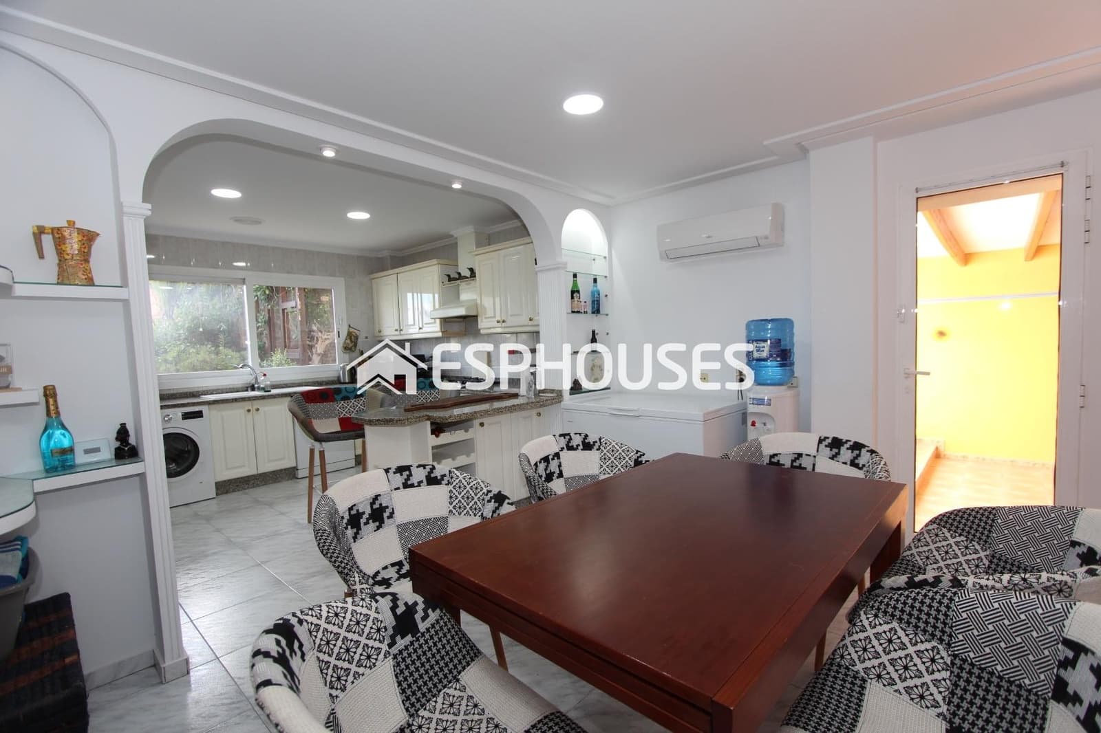 8 quarto Moradia para venda em Alicante cidade com piscina garagem - 890 000 € (Ref: 9444414)