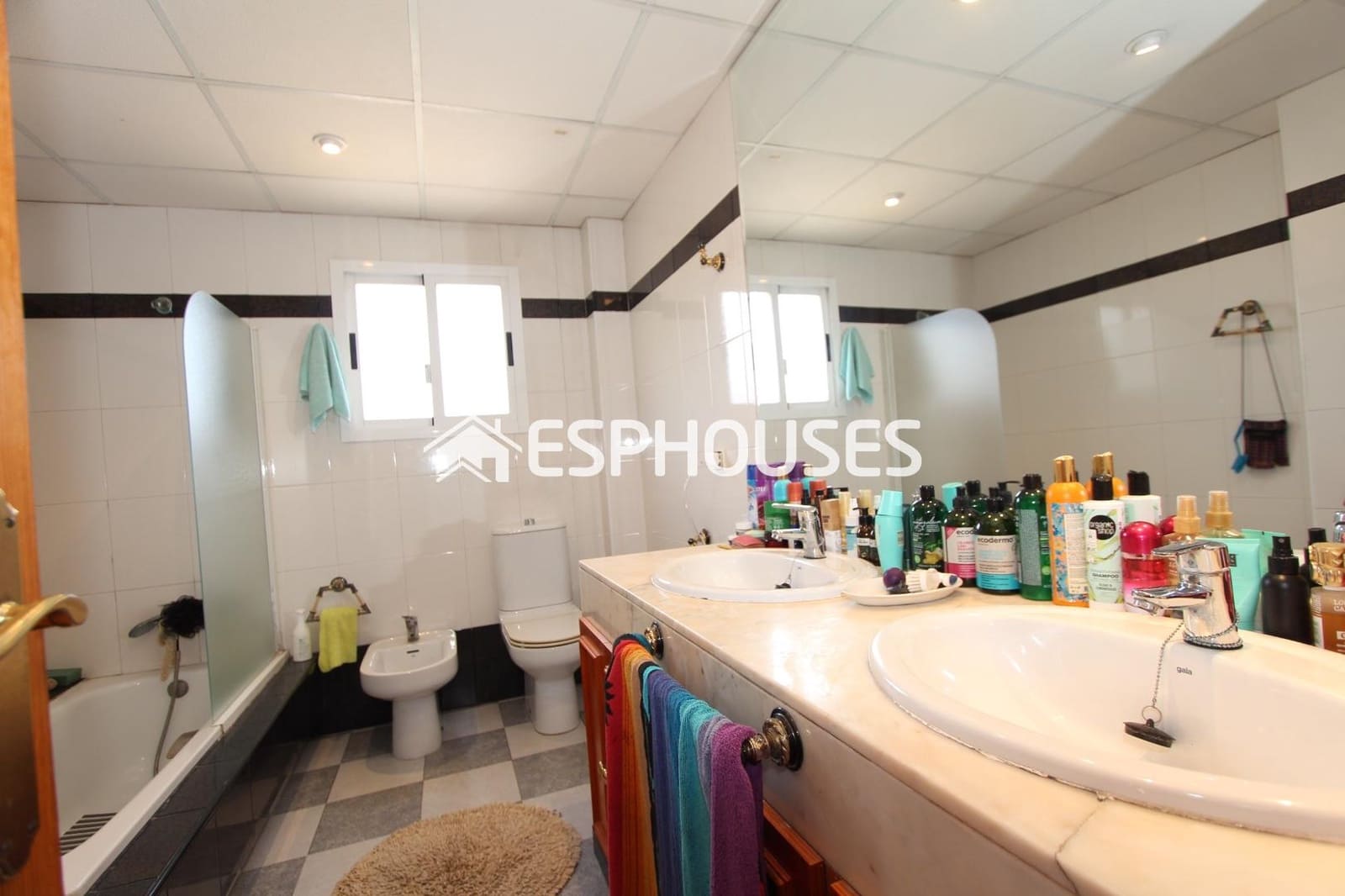 8 quarto Moradia para venda em Alicante cidade com piscina garagem - 890 000 € (Ref: 9444414)