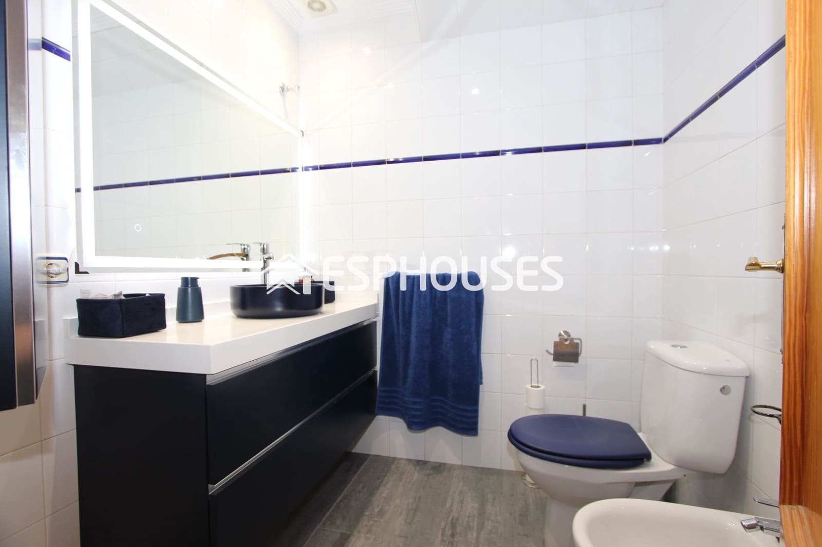 10 bedroom Villa for sale in Rebolledo with pool garage - € 860,000 (Ref: 9444414)