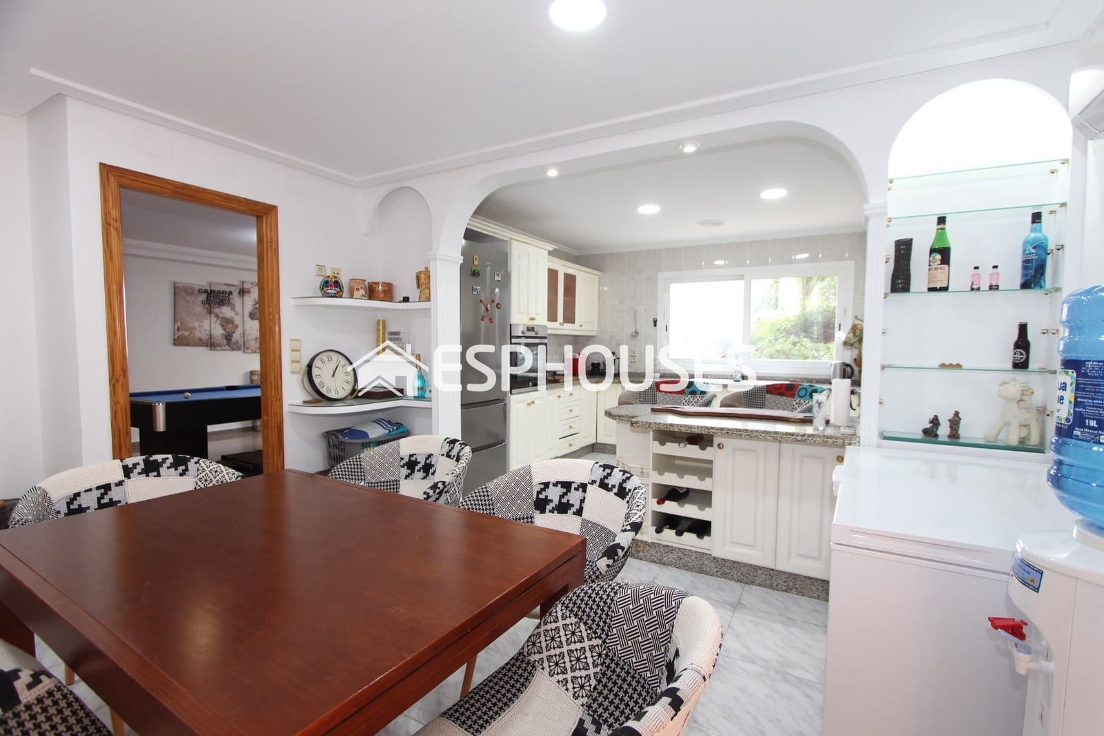 10 bedroom Villa for sale in Rebolledo with pool garage - € 860,000 (Ref: 9444414)