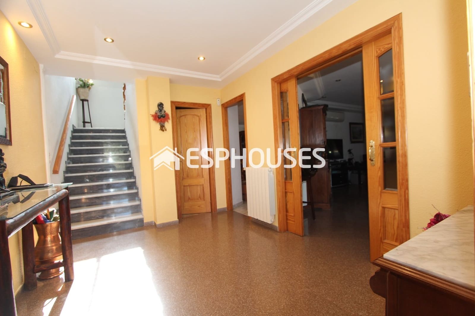 10 bedroom Villa for sale in Rebolledo with pool garage - € 860,000 (Ref: 9444414)