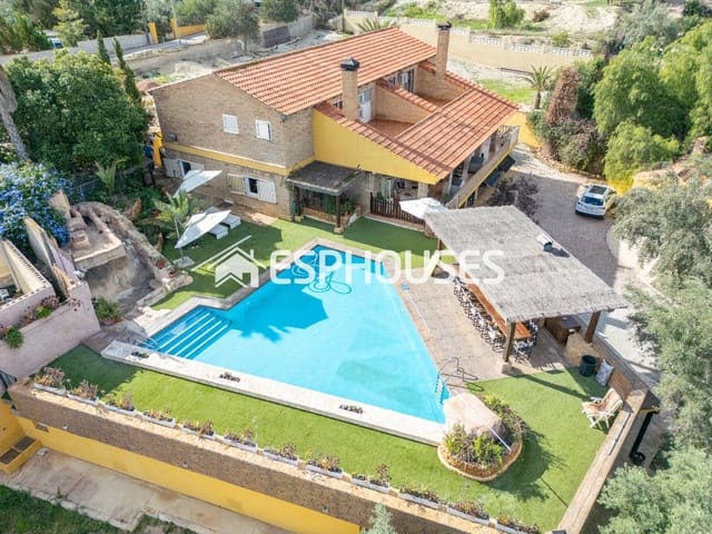 10 soverom Villa til salgs i Rebolledo, Alicante by med svømmebasseng garasje - € 860 000 (Ref: 9444414)