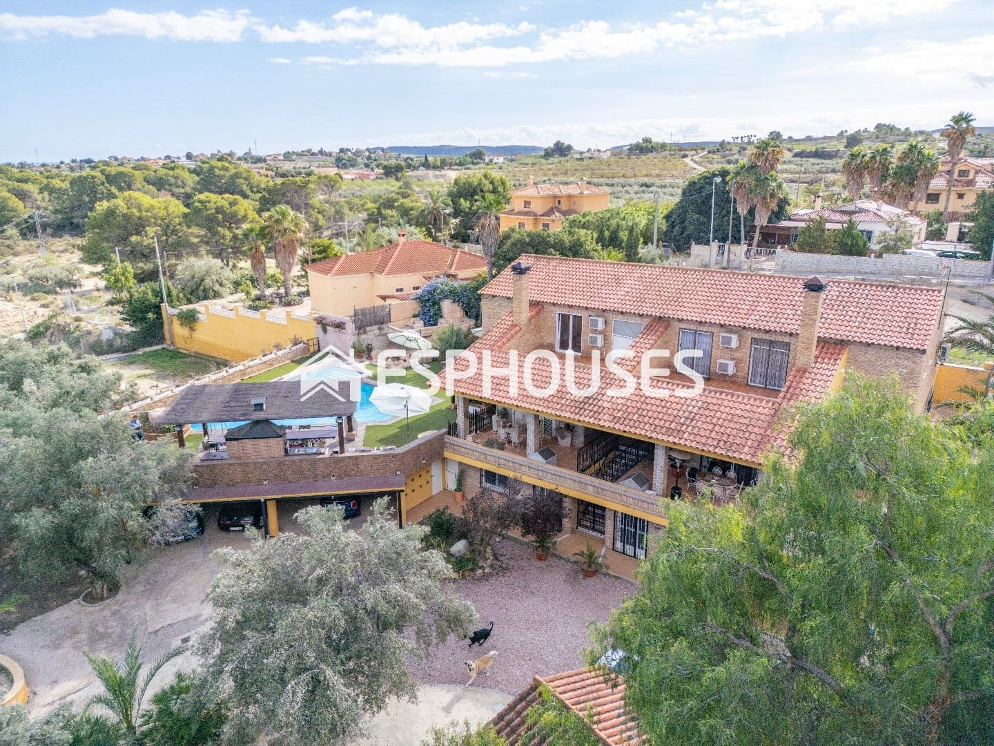 10 bedroom Villa for sale in Rebolledo with pool garage - € 860,000 (Ref: 9444414)