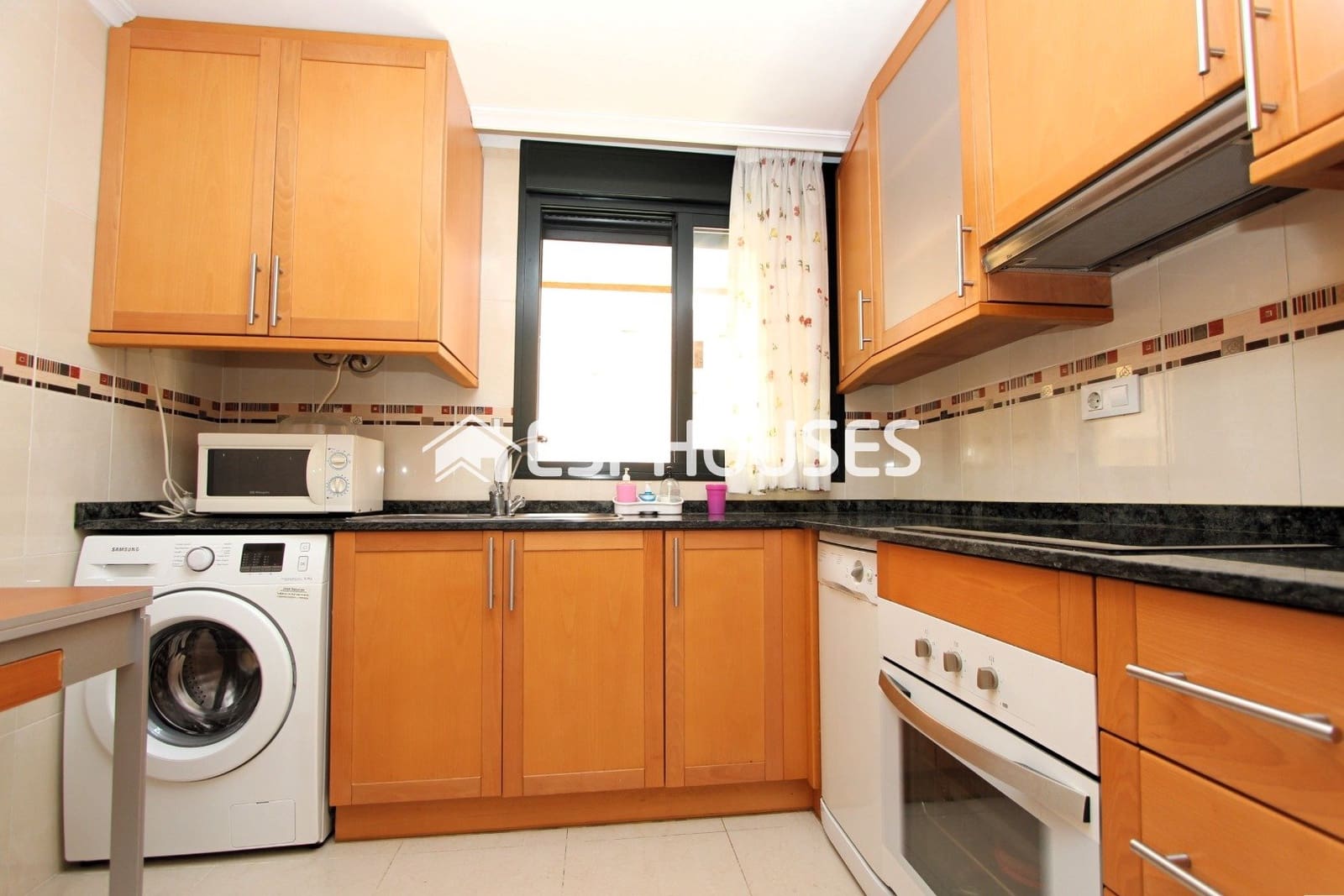 3 soveværelse Lejlighed til salg i Guardamar del Segura - € 279.000 (Ref: 9444420)