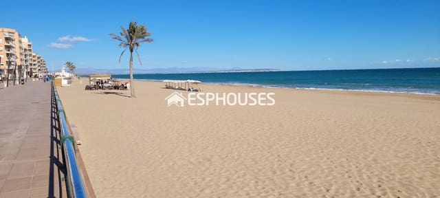 3 bedroom Apartment for sale in Guardamar Playa, Guardamar del Segura - € 279,000 (Ref: 9444420)