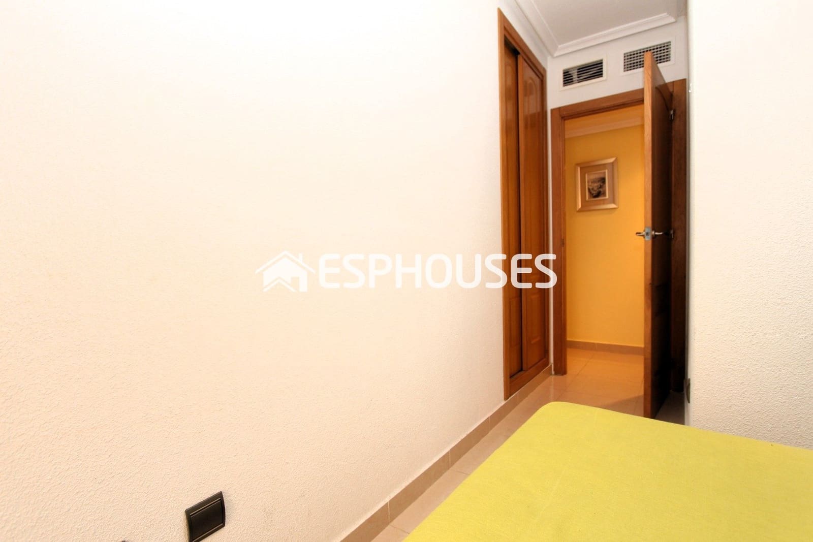 3 soveværelse Lejlighed til salg i Guardamar del Segura - € 279.000 (Ref: 9444420)