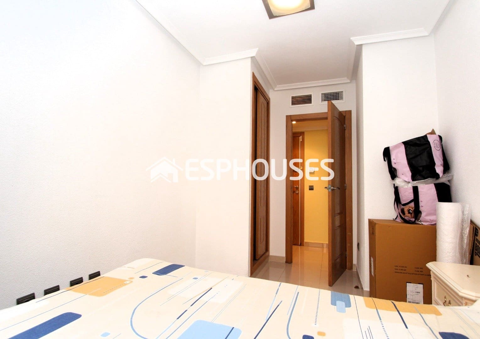 3 soveværelse Lejlighed til salg i Guardamar del Segura - € 279.000 (Ref: 9444420)