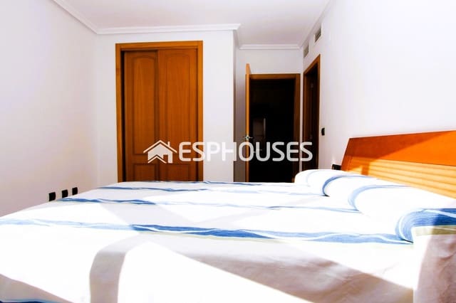 3 bedroom Apartment for sale in Guardamar Playa, Guardamar del Segura - € 279,000 (Ref: 9444420)