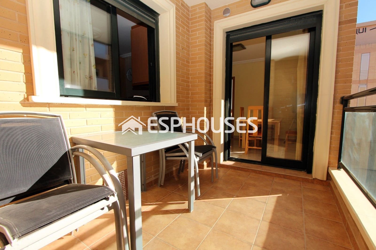 3 soveværelse Lejlighed til salg i Guardamar del Segura - € 279.000 (Ref: 9444420)