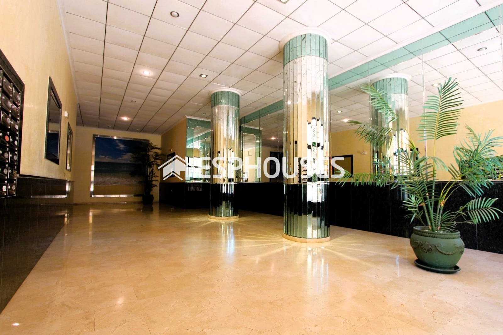 3 soveværelse Lejlighed til salg i Guardamar del Segura - € 279.000 (Ref: 9444420)