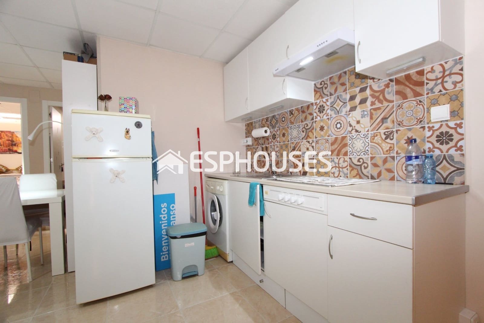 4 soveværelse Lejlighed til salg i Guardamar del Segura med swimmingpool - € 198.000 (Ref: 9444444)