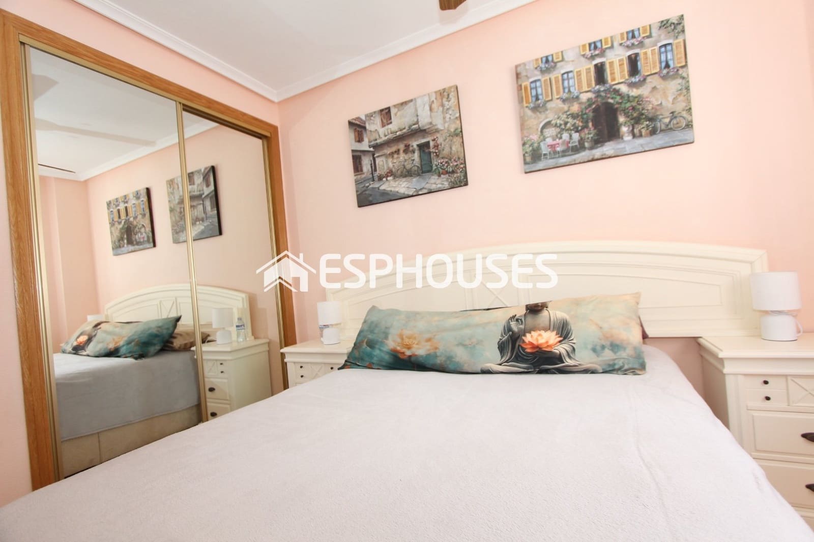4 soveværelse Lejlighed til salg i Guardamar del Segura med swimmingpool - € 198.000 (Ref: 9444444)