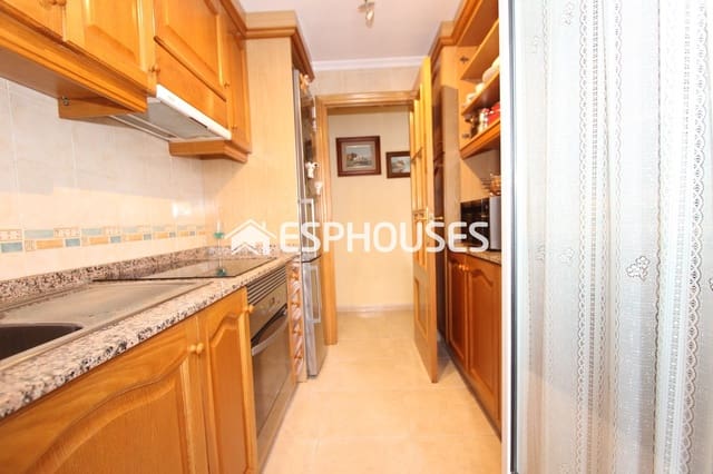 Apartamento de 4 habitaciones en Puerto Deportivo, Guardamar del Segura en venta con piscina - 198.000 € (Ref: 9444444)