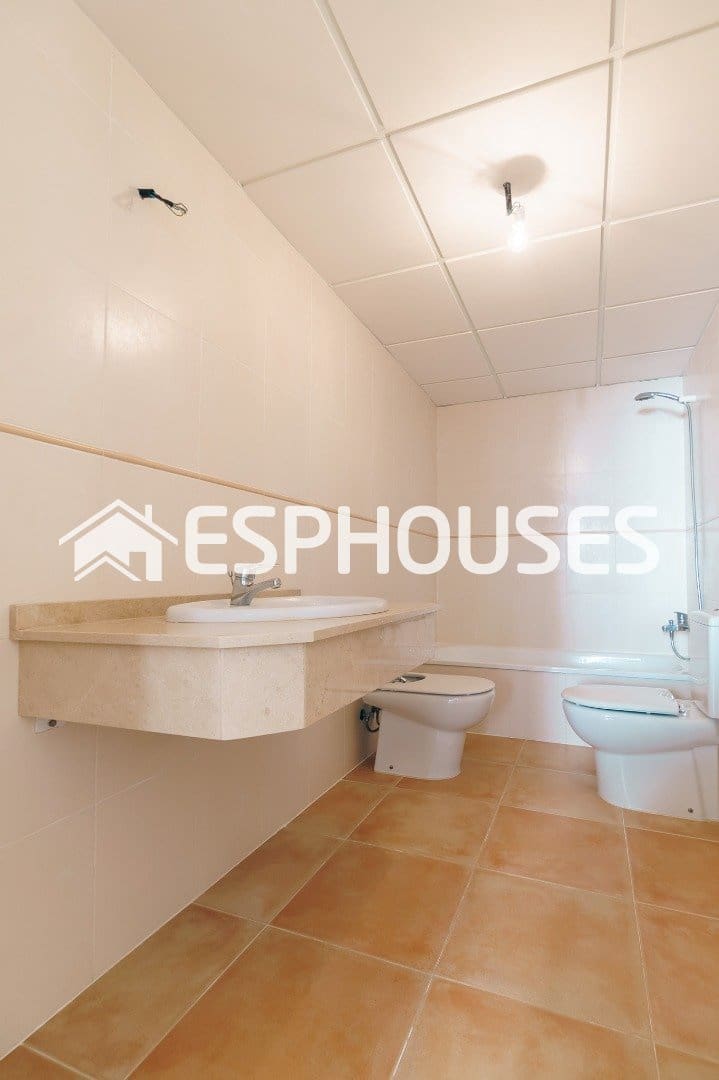 Apartamento de 3 habitaciones en Altea en venta con piscina garaje - 355.000 € (Ref: 9444446)