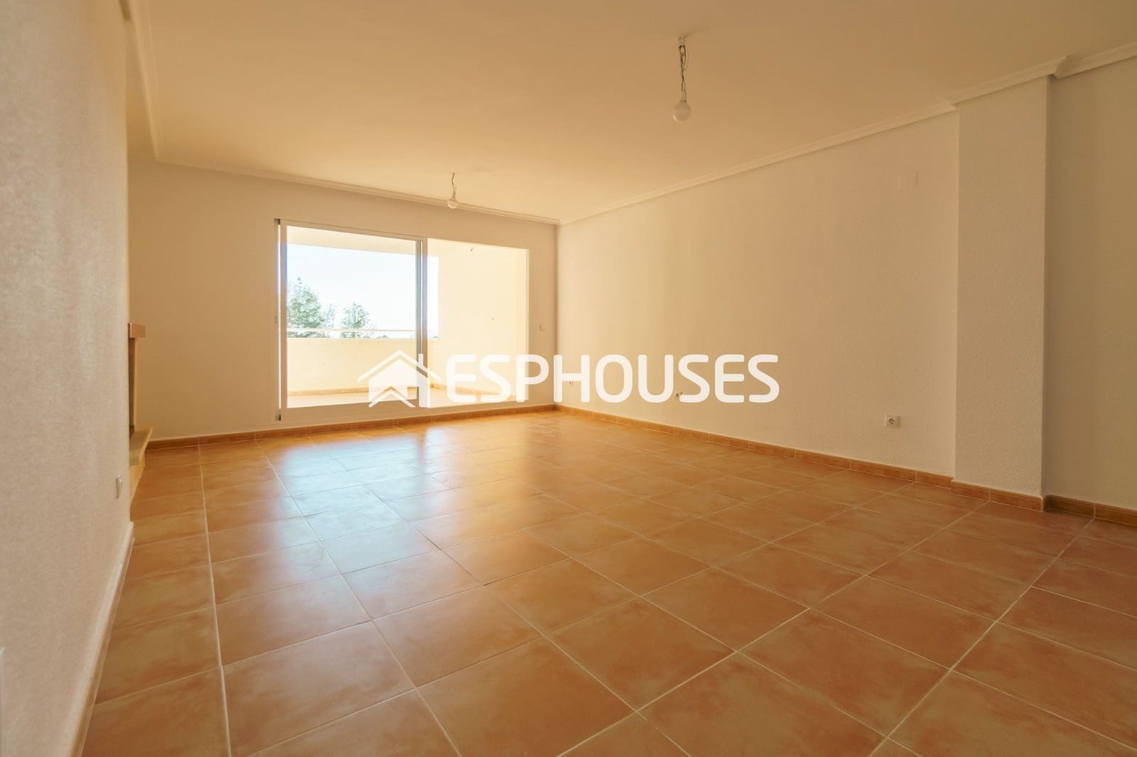 Apartamento de 3 habitaciones en Altea en venta con piscina garaje - 355.000 € (Ref: 9444446)