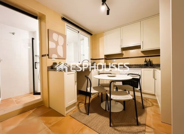 Apartamento de 3 habitaciones en Altea en venta con piscina garaje - 355.000 € (Ref: 9444446)