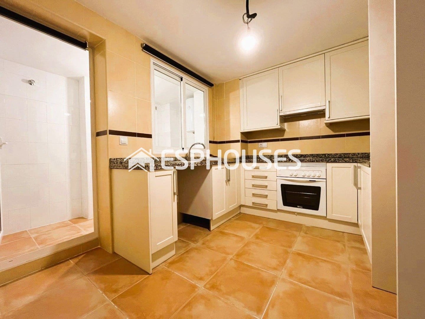 Apartamento de 3 habitaciones en Altea en venta con piscina garaje - 355.000 € (Ref: 9444446)
