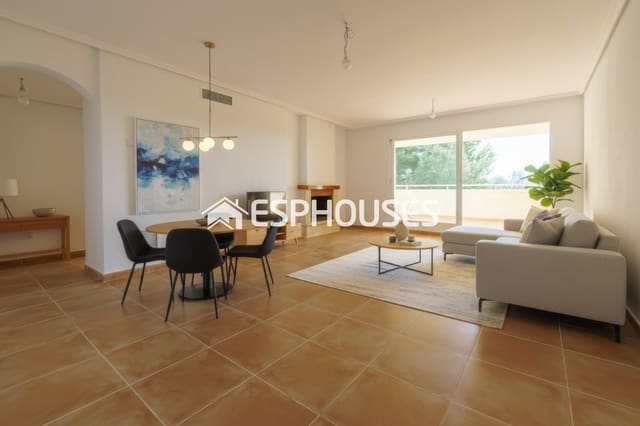 Apartamento de 3 habitaciones en Altea en venta con piscina garaje - 355.000 € (Ref: 9444446)